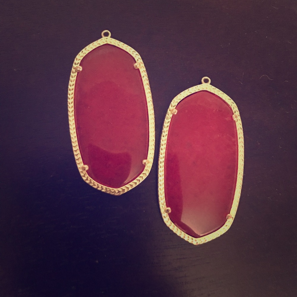 Kendra Scott earrings